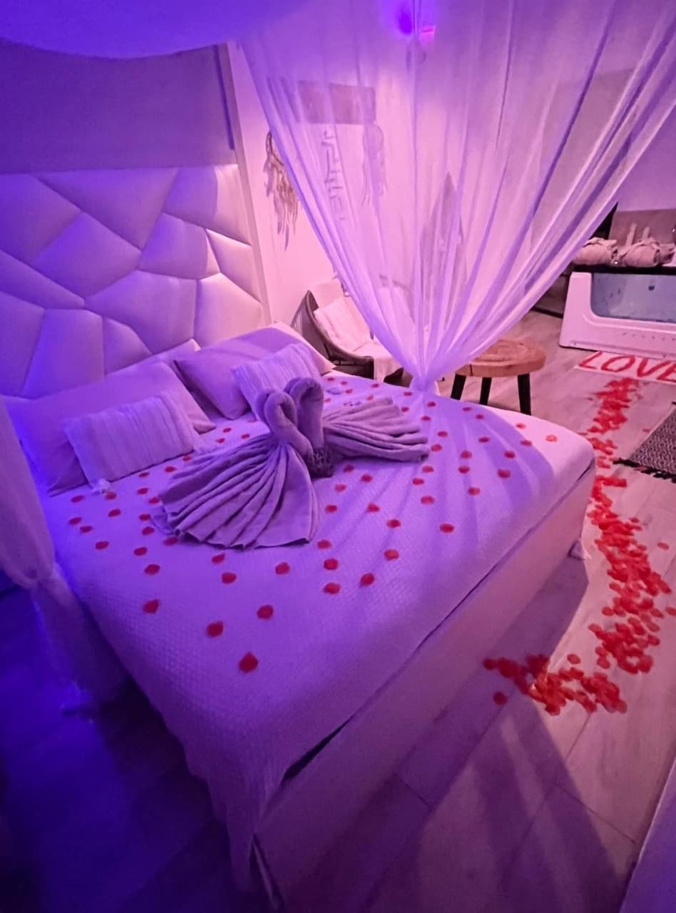 Villa Cocoon - Love Room Cocooning & 50 Nuances Кюж-ле-Пен Экстерьер фото